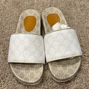 Gucci GG Supreme Mystic White Slides Sandals Men’s Size 7 Authentic